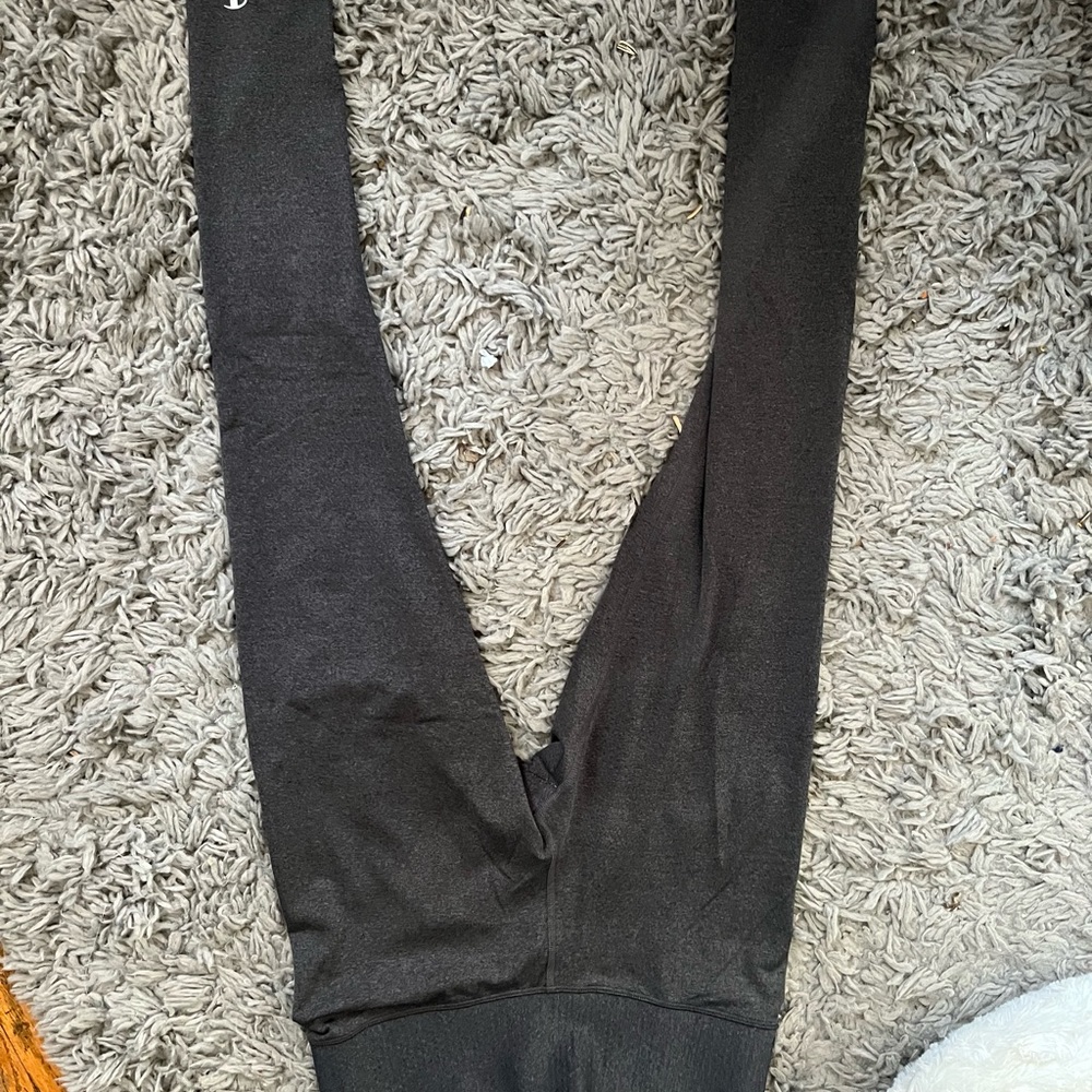 size medium grey champion leggings